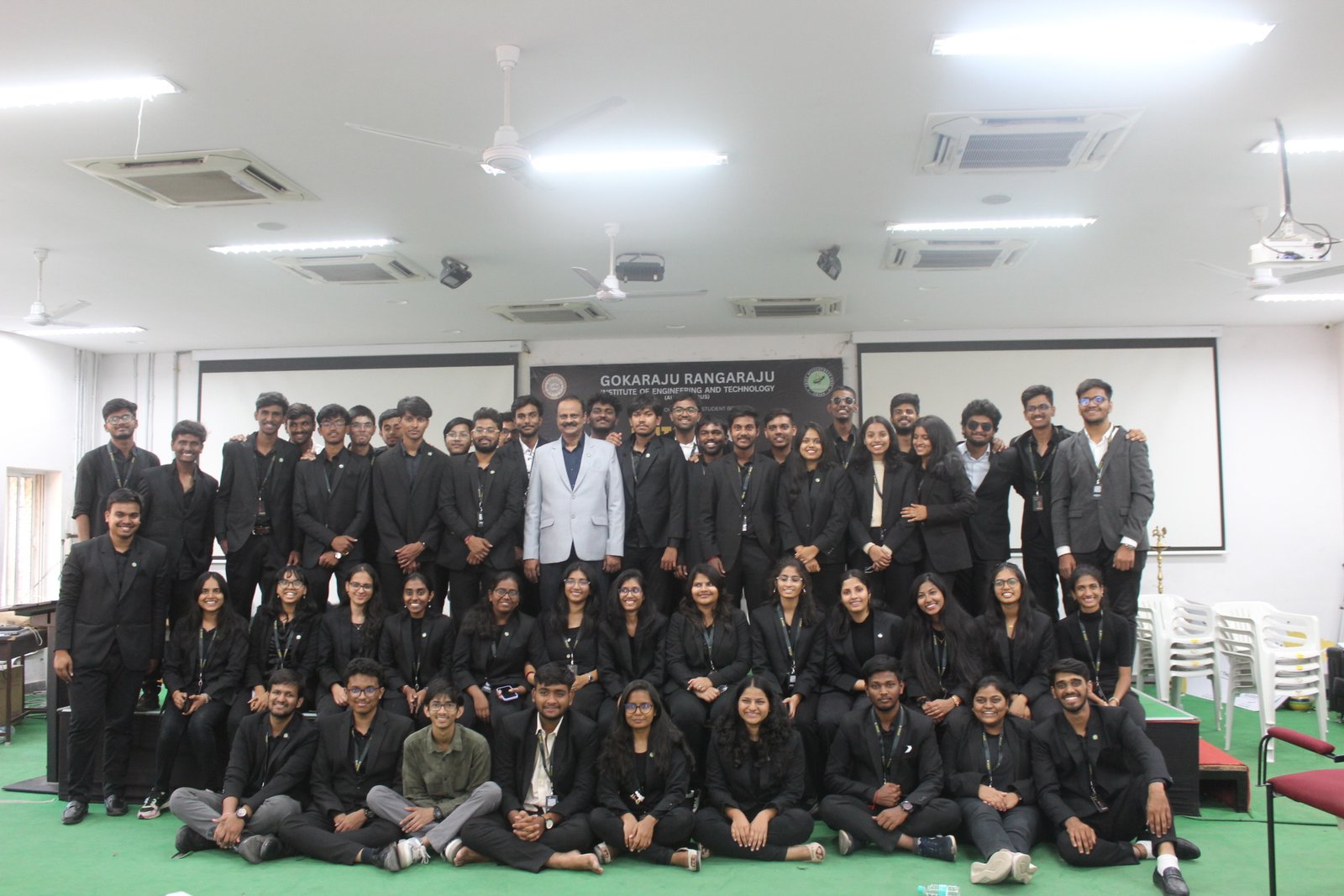 SDC SB TEAM